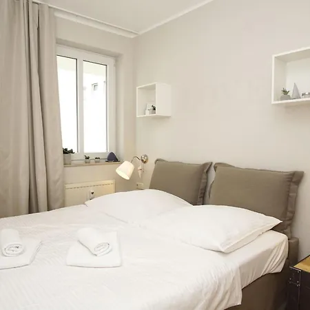 Apartment Karola Nr 10 Mit Schwimmbad Und Saunanutzung Im Ahoi-erlebnisbad Sellin