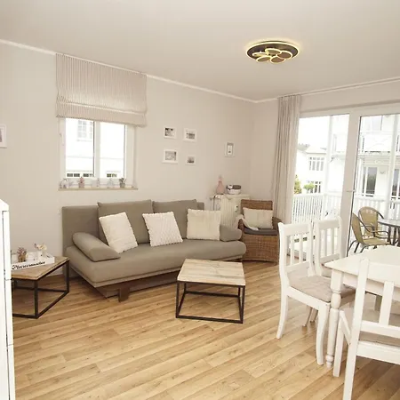 Apartment Karola Nr 10 Mit Schwimmbad Und Saunanutzung Im Ahoi-erlebnisbad Sellin