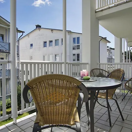 Apartment Karola Nr 10 Mit Schwimmbad Und Saunanutzung Im Ahoi-erlebnisbad Sellin Goehren (Ruegen)