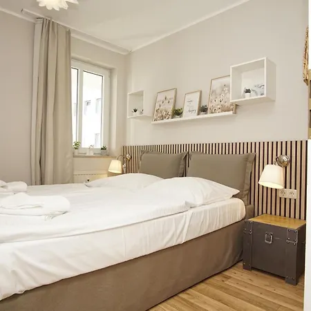 Apartment Karola Nr 10 Mit Schwimmbad Und Saunanutzung Im Ahoi-erlebnisbad Sellin Goehren (Ruegen)